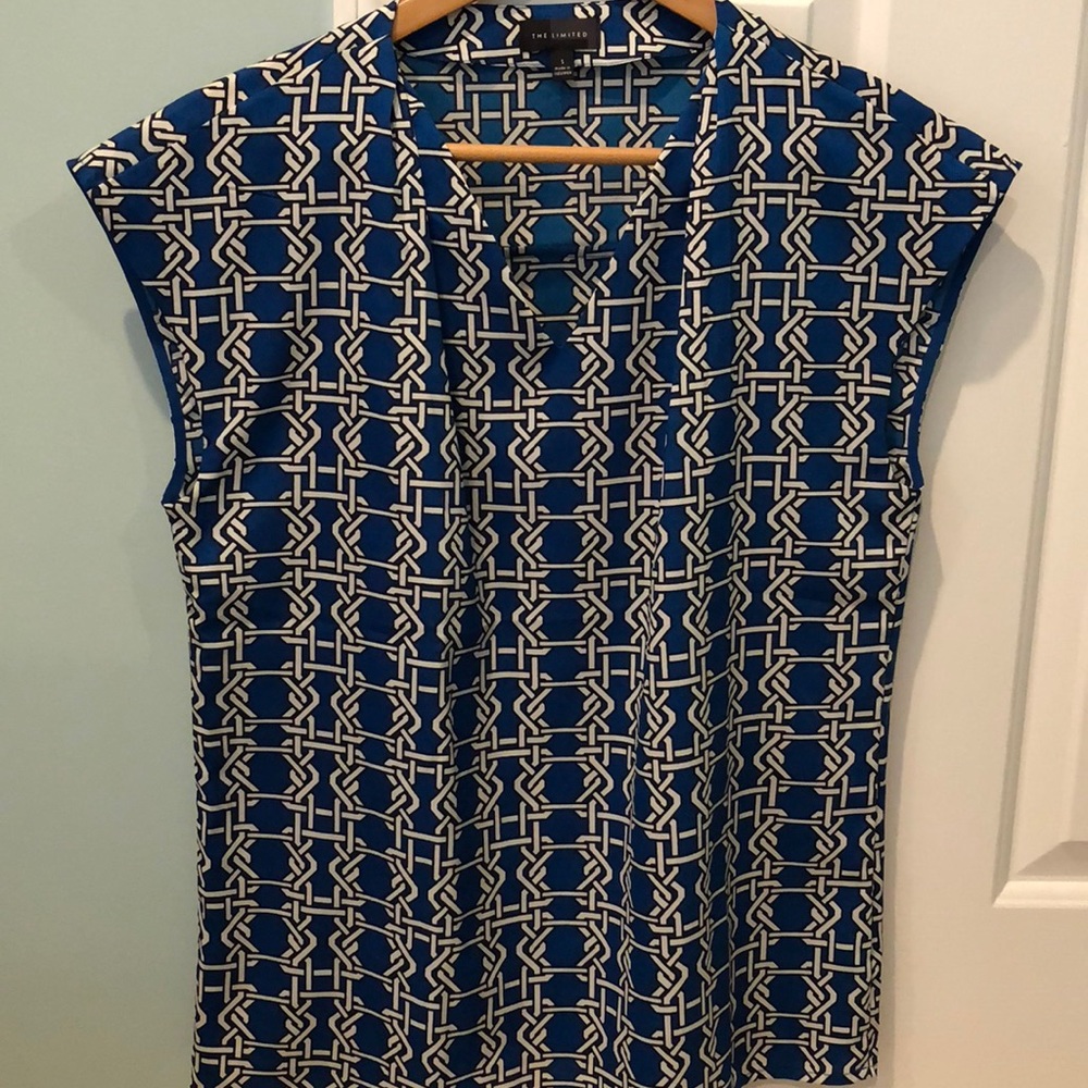 The Limited blue and white geometric print blouse